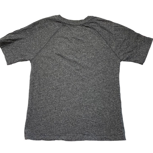 ROOTS Gray Shoulder Stripe Logo Red White Blue Short Sleeve Shirt XS Mens Unisex - Picture 2 of 6